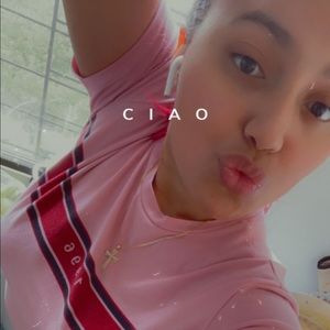 Meet your Posher, Livanny anais